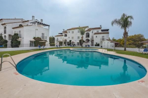 Lovely Benavista apartment walk to beach RDR361